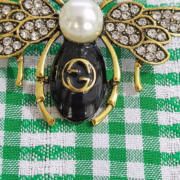 Gucci Retro Metal Style Bee Brooch - Picture 6 of 8